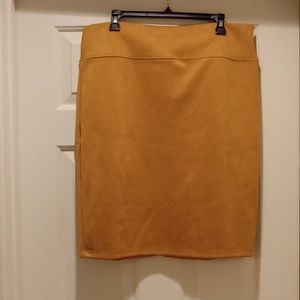 IRIS Faux Suede Fitted Skirt - Size 2X